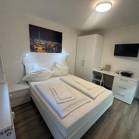 Tolle Fewo Direkt Am Campus 24-7 Checkin Germersheim Esterno foto