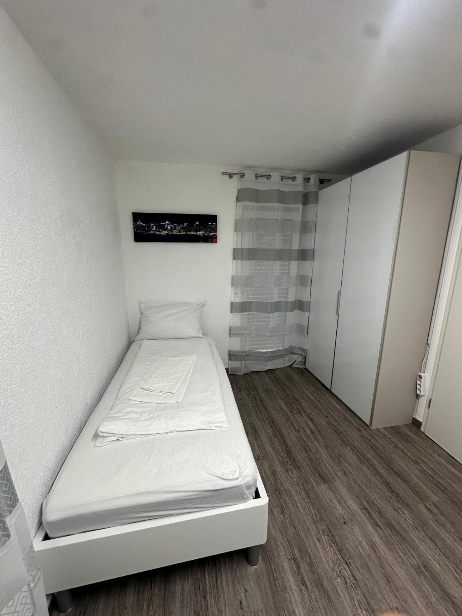 Tolle Fewo Direkt Am Campus 24-7 Checkin Germersheim Esterno foto